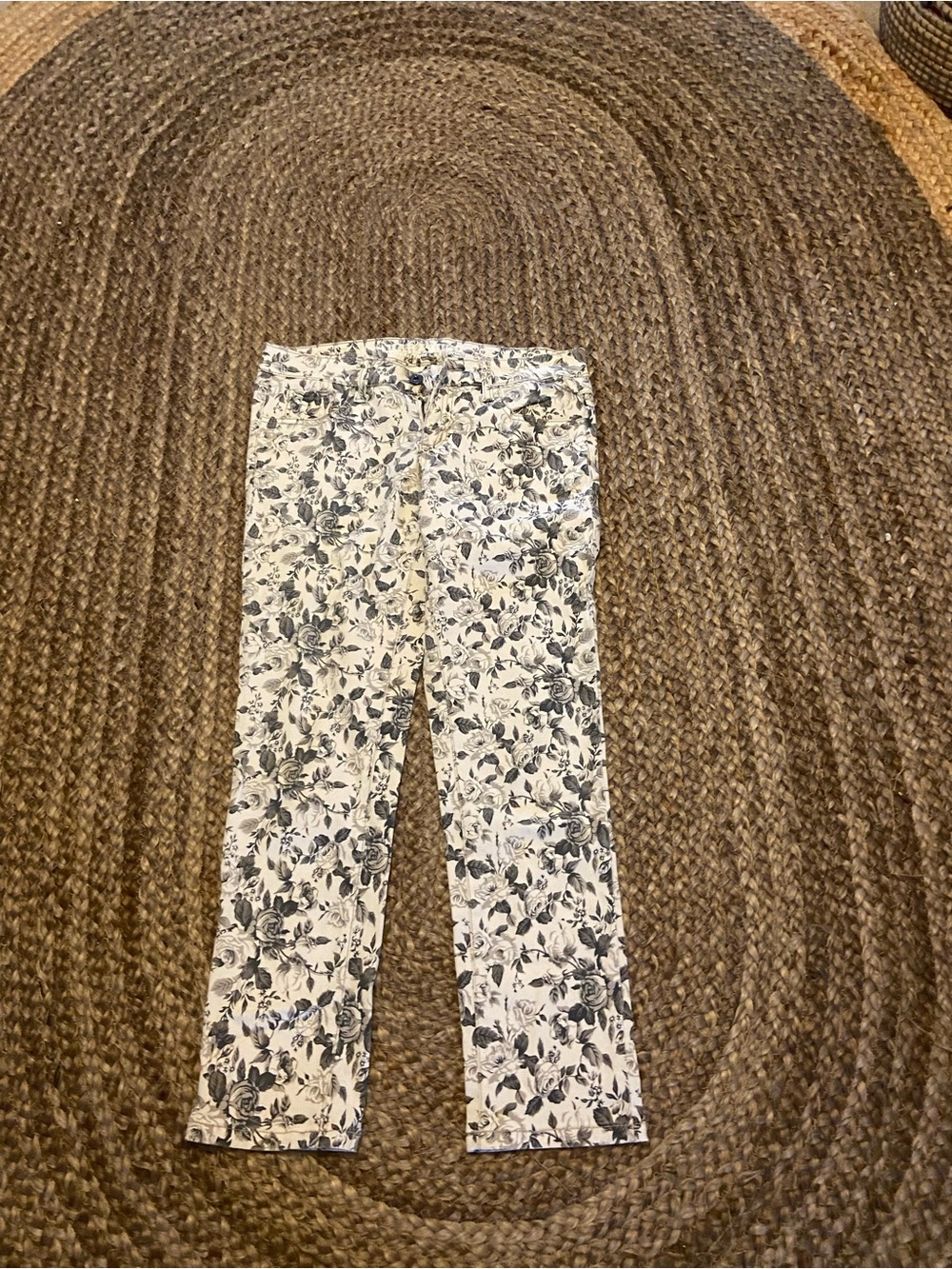 Parasuco Women's Straight Leg Floral Jeans - White and Black